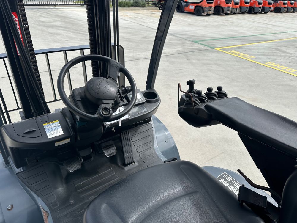 Toyota 32-8FGJ35 - Queensland Forklifts